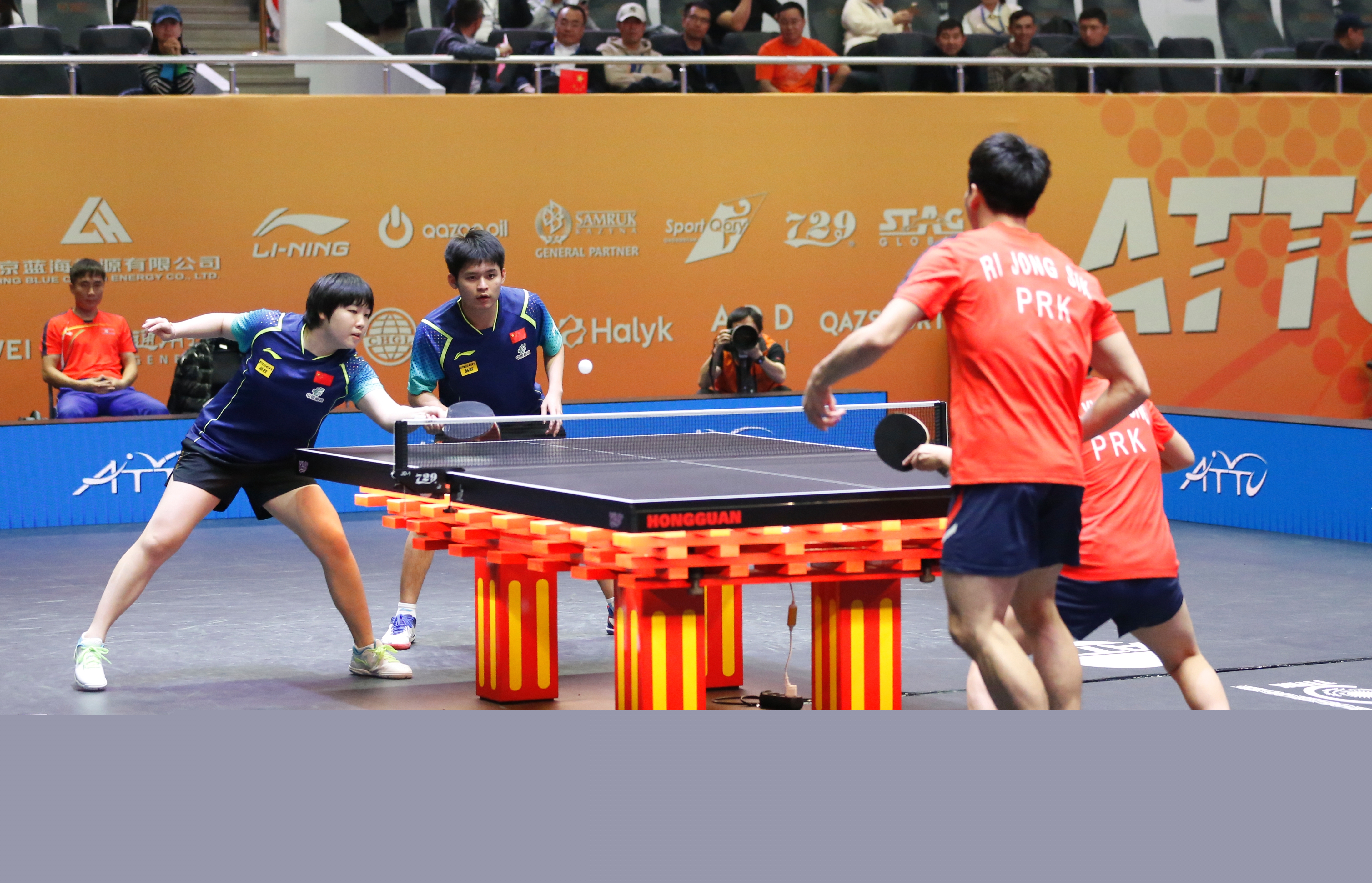 这对高校和 这对高校和